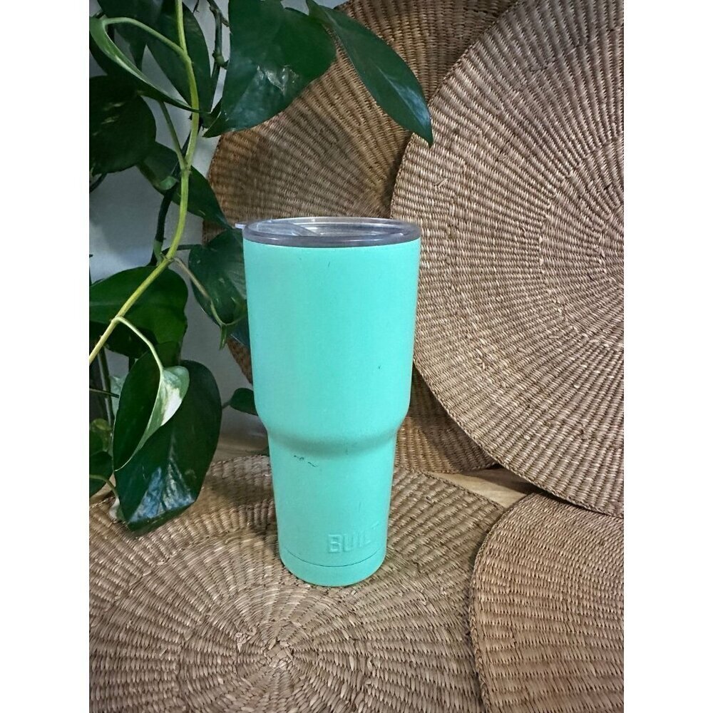 Built tumbler cup